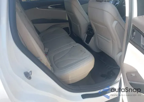 2020 Lincoln Nautilus Reserve z USA, uszkodzony, nr VIN 2LMPJ6K98LBL28828